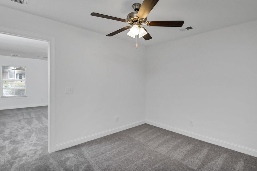 Spacious, unfurnished interior of a new home in Kensington Place Townhomes, Lexington (Image 33).