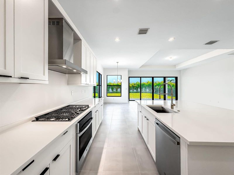 35-web-or-mls-JOY06500