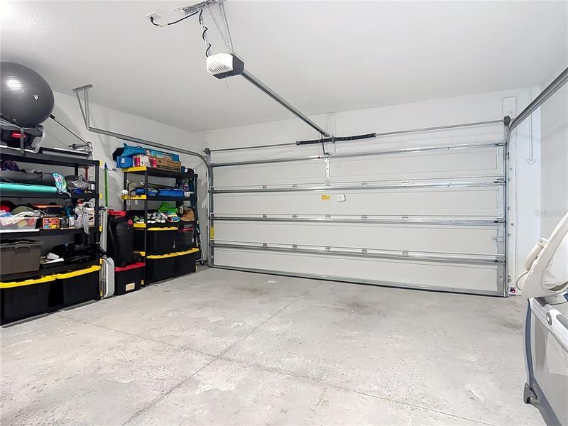 Spacious, unfurnished interior of a new home in , Kissimmee (Image 24).