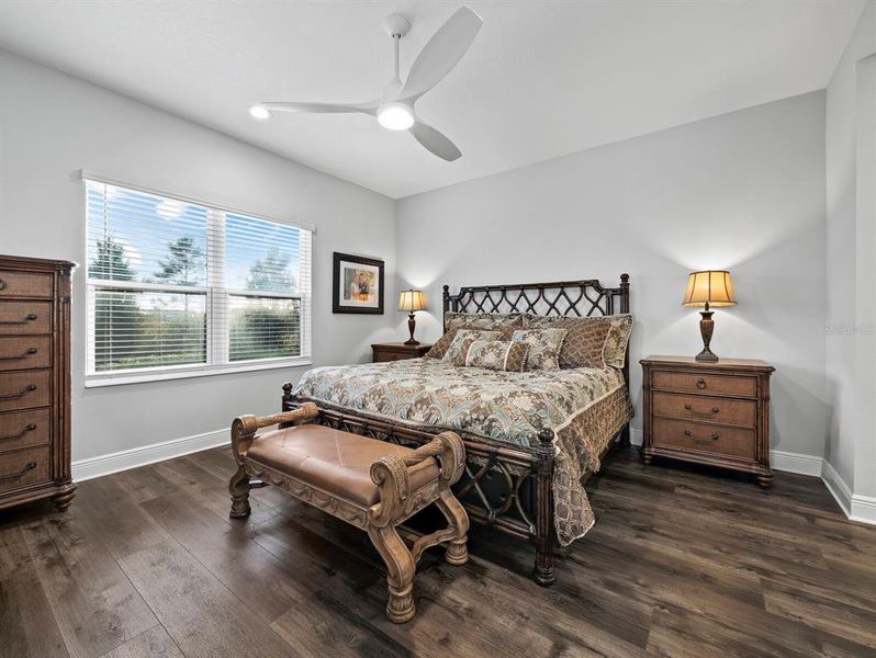Furnished interior view inside a new home in , Sarasota (Image 9).