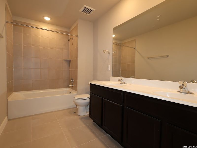 Furnished interior view inside a new home in Meadows at Clear Springs, New Braunfels (Image 12). Furnished interior view inside a new home in Meadows at Clear Springs, New Braunfels (Image 12).