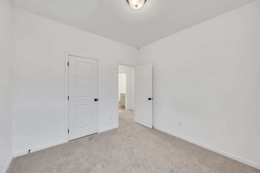 Spacious, unfurnished interior of a new home in Sweetbriar Place, Lebanon (Image 17). Spacious, unfurnished interior of a new home in Sweetbriar Place, Lebanon (Image 17).