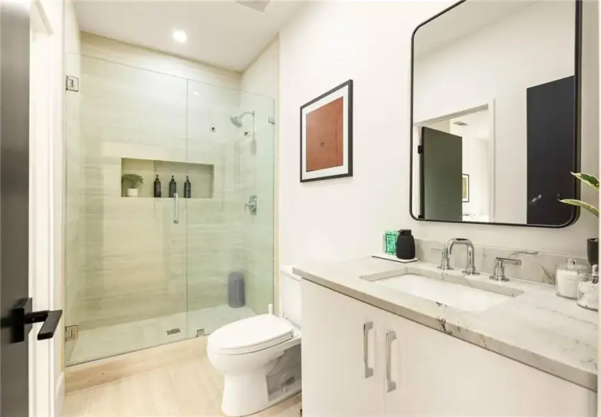 Furnished interior view inside a new home in , Atlanta (Image 26).