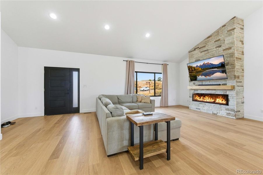 Furnished interior view inside a new home in , Cañon City (Image 12). Furnished interior view inside a new home in , Cañon City (Image 12).
