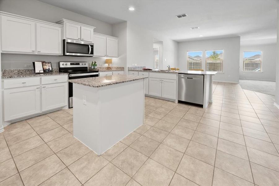 Furnished interior view inside a new home in , Fort Worth (Image 11).