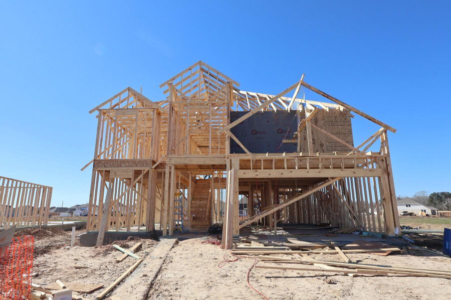 Two story home with 4 beds, 3.5 baths, and 2 car garage