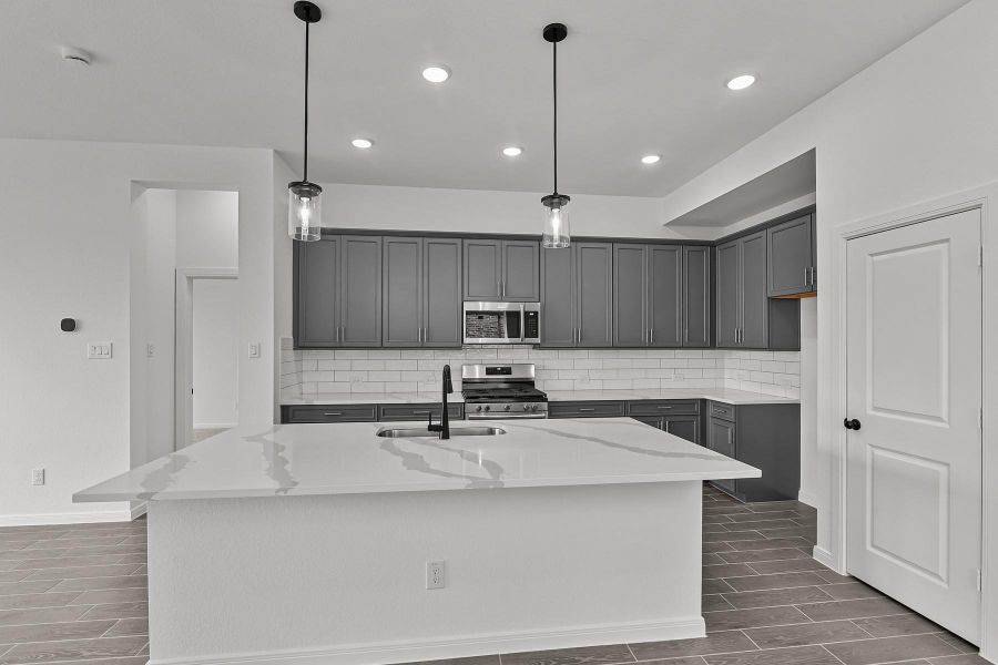 Photo does not represent actual home options and selection. Ask Sales consultant for specific selections.