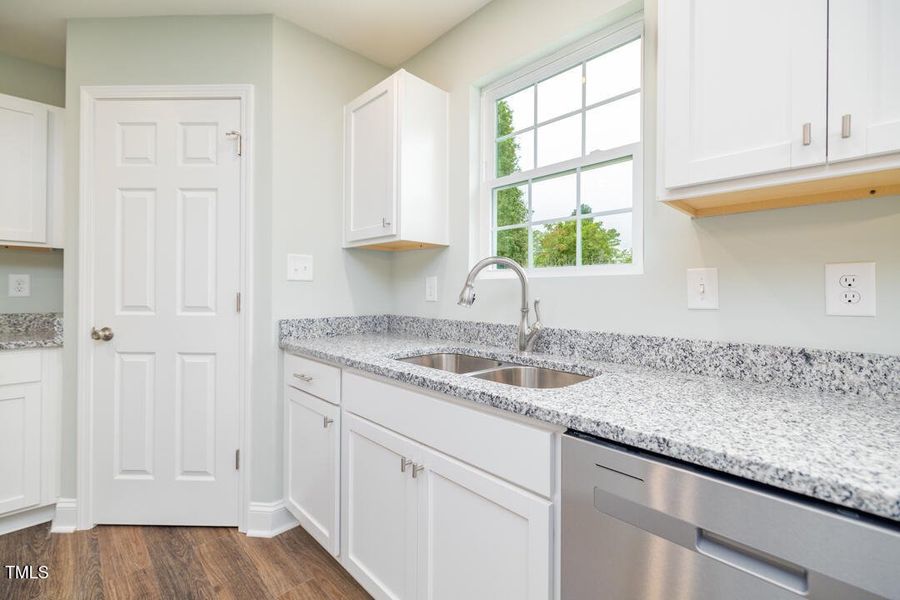 1291-Roanoke-Chapel-Rd-4