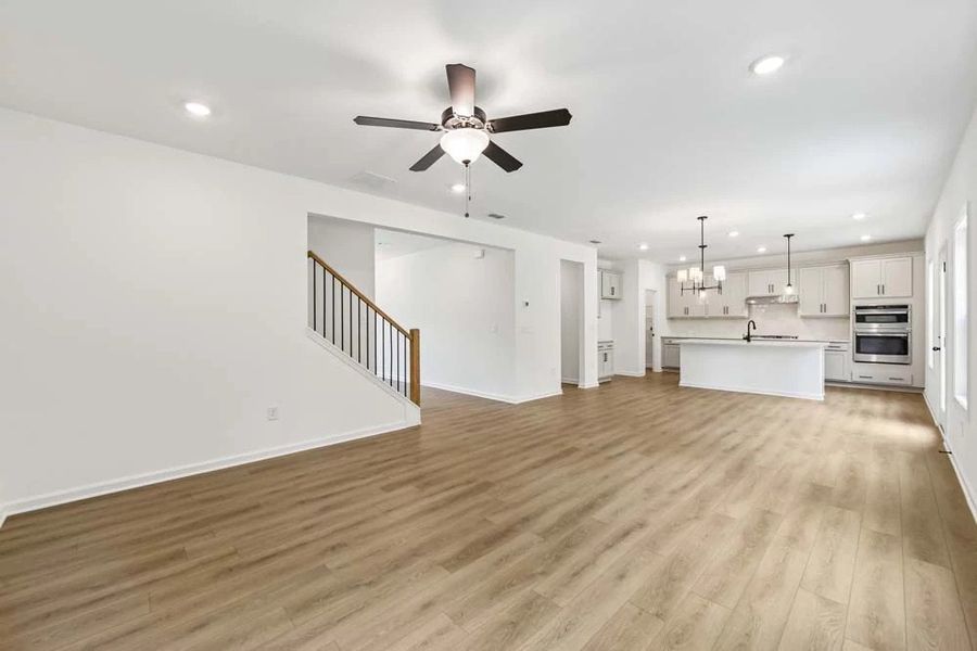 Sample Photo: Dining Room & Kitchen Sample Photo: Dining Room & Kitchen