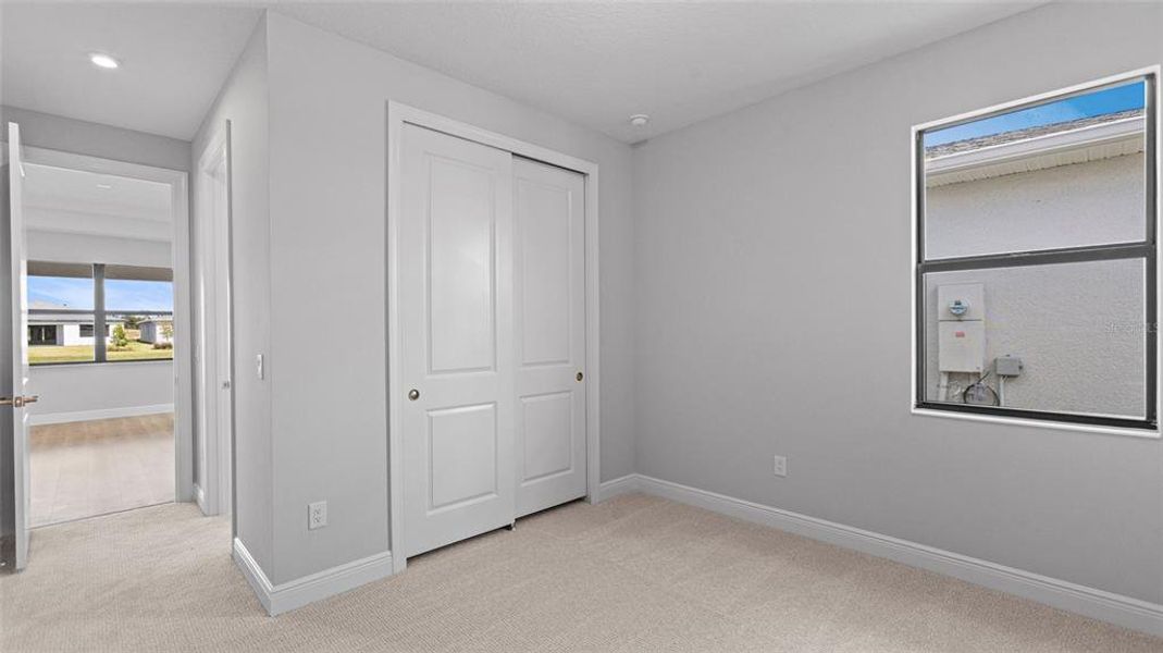 Spacious, unfurnished interior of a new home in Woodland Preserve, Parrish (Image 18).