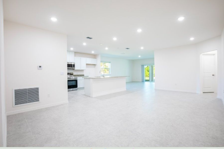Spacious, unfurnished interior of a new home in Cape Coral, Cape Coral (Image 6). Spacious, unfurnished interior of a new home in Cape Coral, Cape Coral (Image 6).