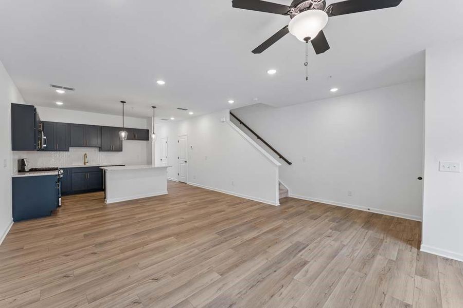 Spacious, unfurnished interior of a new home in Laurelwood, Douglasville (Image 26).