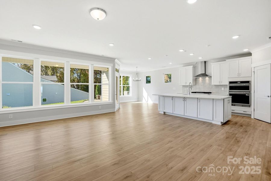 Spacious, unfurnished interior of a new home in Rone Creek, Waxhaw (Image 33).