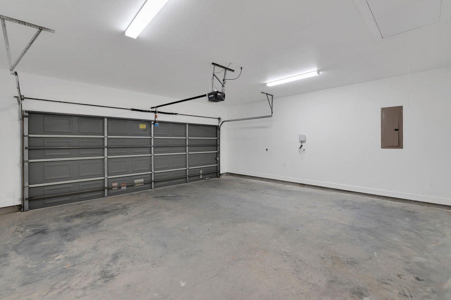 Image 18 of a home in .