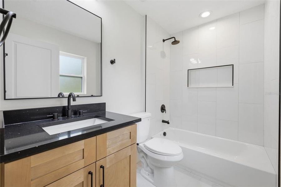 Furnished interior view inside a new home in , Crystal River (Image 10).