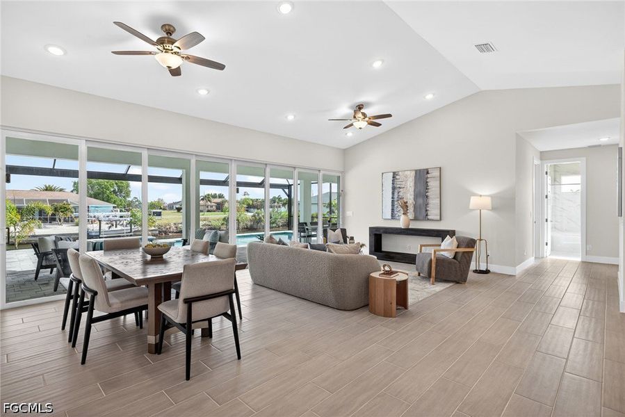 Furnished interior view inside a new home in Cape Coral, Cape Coral (Image 10).