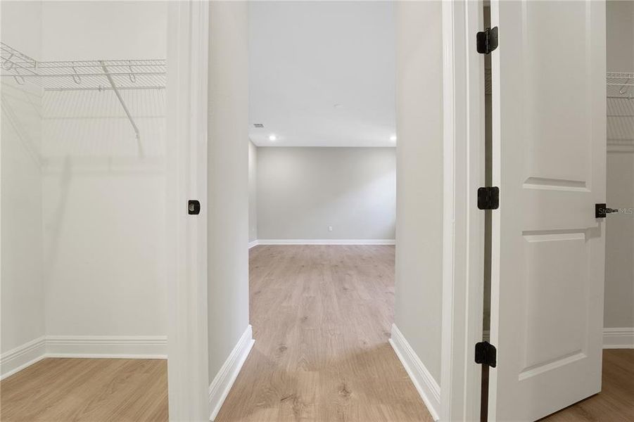 Spacious, unfurnished interior of a new home in Palms at Windermere, Windermere (Image 66). Spacious, unfurnished interior of a new home in Palms at Windermere, Windermere (Image 66).