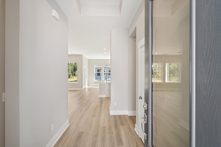 Spacious, unfurnished interior of a new home in , Summerville (Image 16).