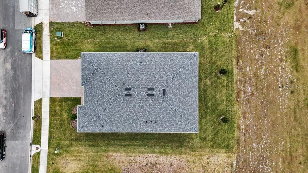 Exterior details and patio area of a home in Foothills Preserve, Mount Dora (Image 31).
