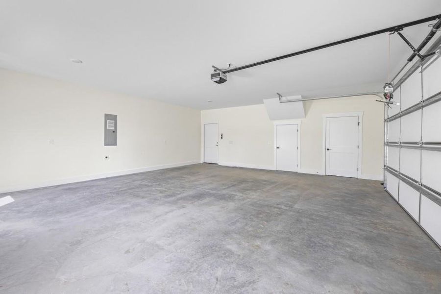 Spacious, unfurnished interior of a new home in , Toccoa (Image 60). Spacious, unfurnished interior of a new home in , Toccoa (Image 60).