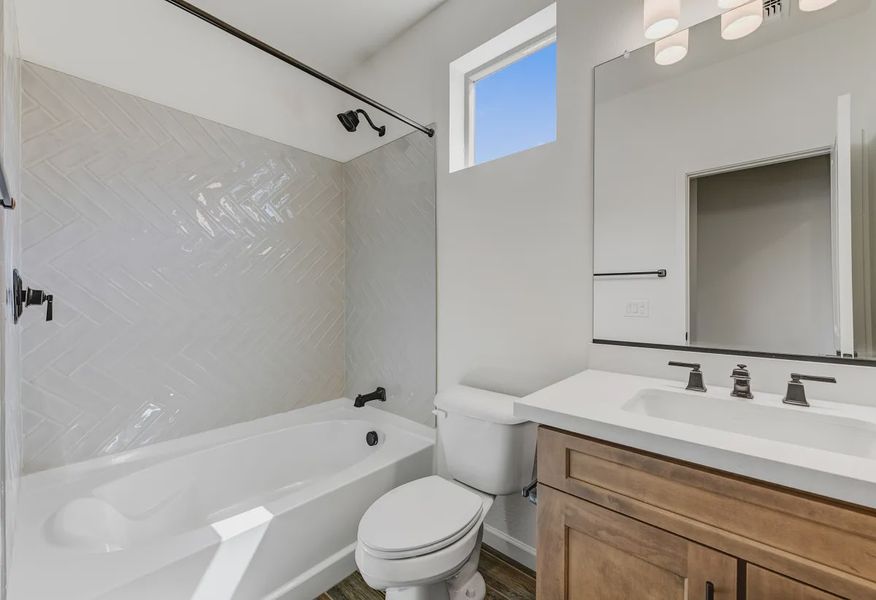 Guest Bath - 23 of 26