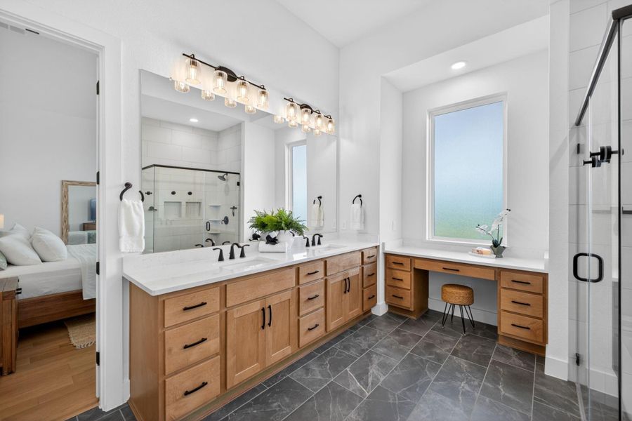 Furnished interior view inside a new home in Cross Creek West, Fulshear (Image 7).