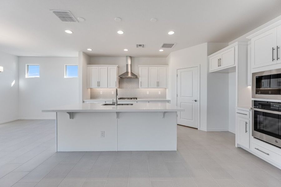Furnished interior view inside a new home in Allen Ranches, Litchfield Park (Image 4).