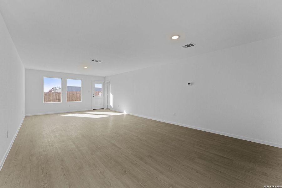 Spacious, unfurnished interior of a new home in Grace Valley, Marion (Image 24).