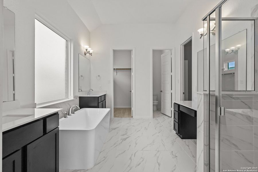 Furnished interior view inside a new home in Homestead 75', Schertz (Image 11).