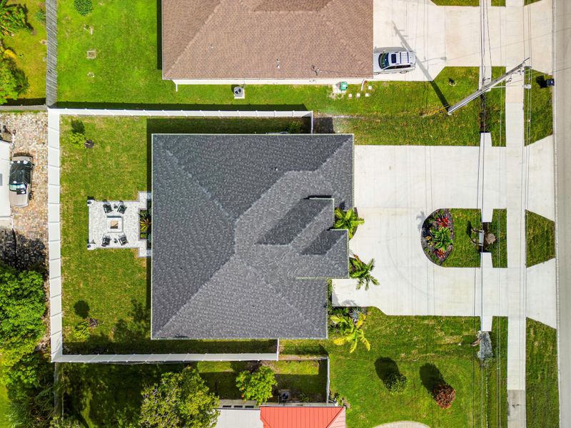 Furnished interior view inside a new home in , Port St. Lucie (Image 32).