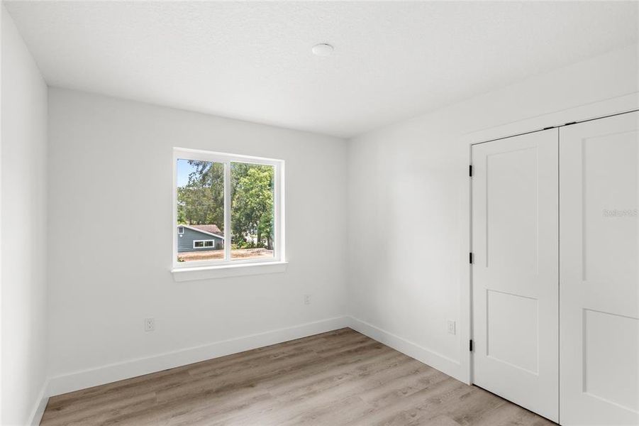 Spacious, unfurnished interior of a new home in , Winter Garden (Image 40).