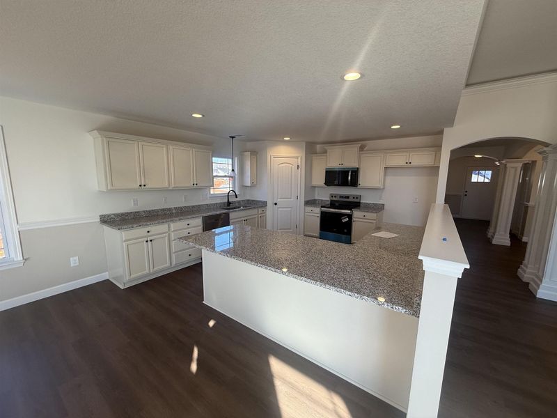Furnished interior view inside a new home in Mills Gin, Campobello (Image 3).