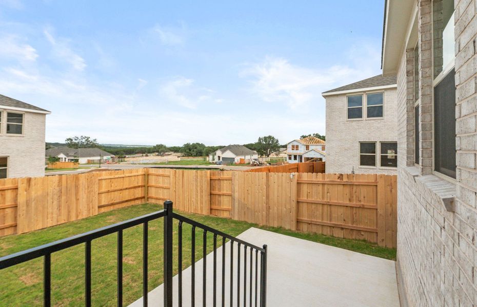 Exterior details and patio area of a home in La Cima, San Marcos (Image 29).