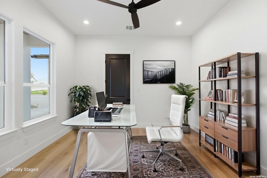 Furnished interior view inside a new home in , Bulverde (Image 11).