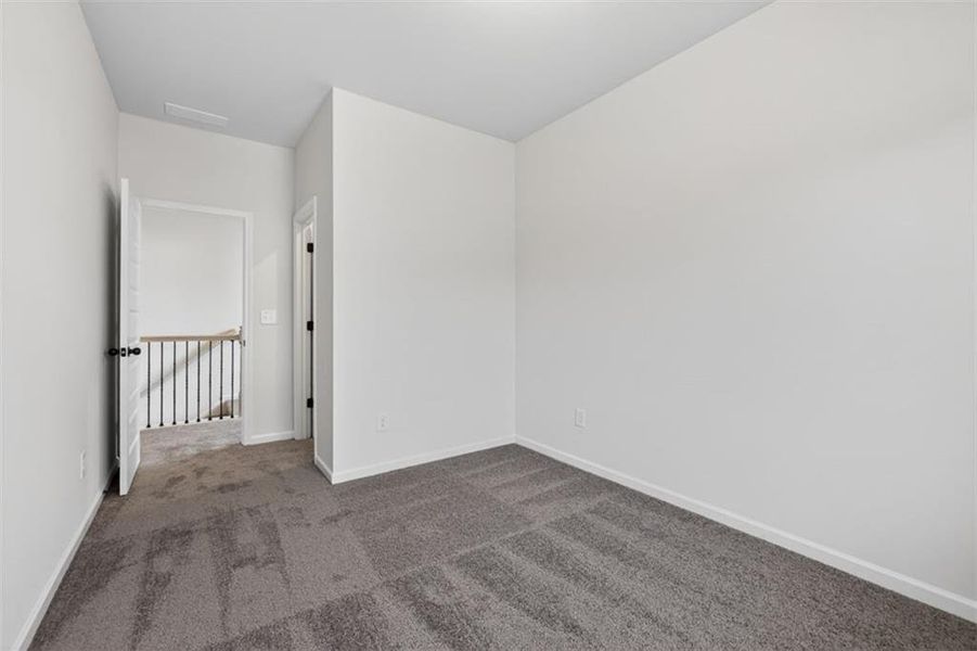 Spacious, unfurnished interior of a new home in Allen Manor, Hoschton (Image 13).