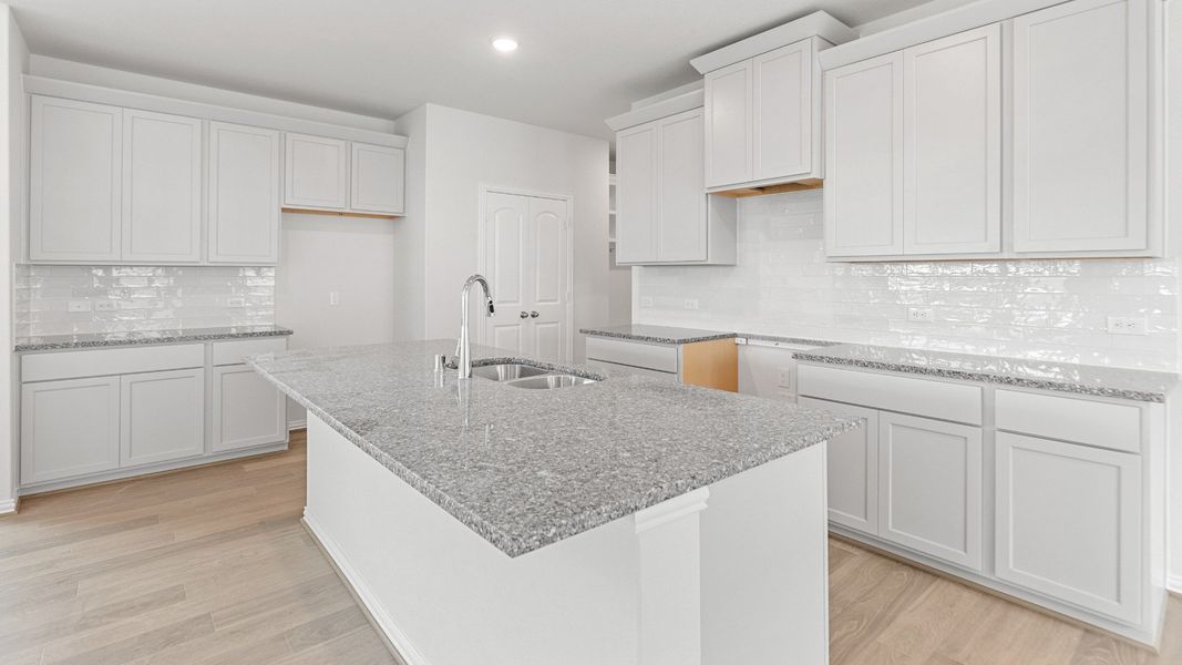 Representative furnished interior of a home built from the Wayfinder by Brightland Homes in Mostyn Springs, Magnolia (Image 8).