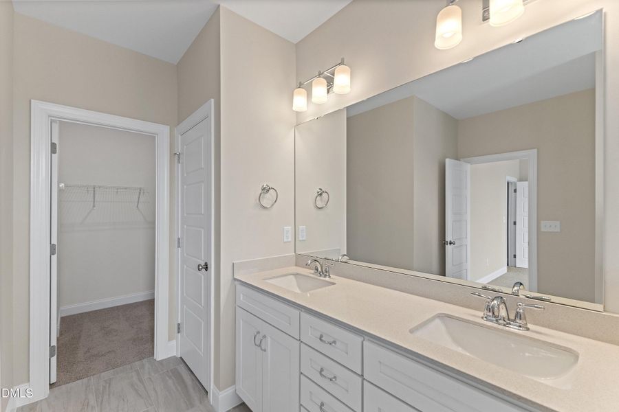 24-8915 Kennebec Xing Dr_2796
