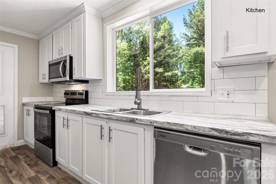 Furnished interior view inside a new home in , Lancaster (Image 10).