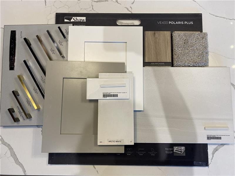 Sample of building materials used in homes in , Suwanee (Image 35).