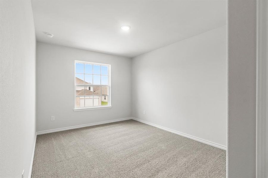 Spacious, unfurnished interior of a new home in Deer Creek, Crowley (Image 16). Spacious, unfurnished interior of a new home in Deer Creek, Crowley (Image 16).