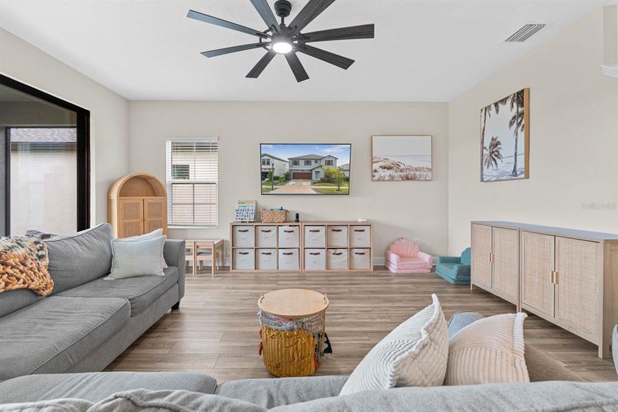 Furnished interior view inside a new home in Hawkstone, Lithia (Image 12).