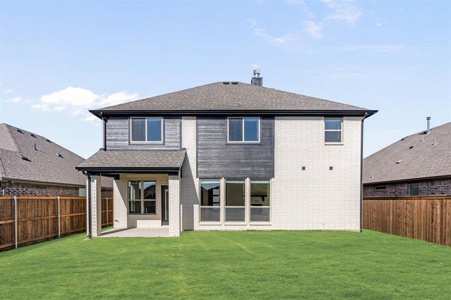 Exterior details and patio area of a home in Silo Mills, Joshua (Image 3).