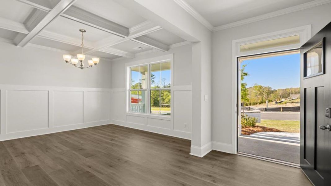 Spacious, unfurnished interior of a new home in , Dallas (Image 12).