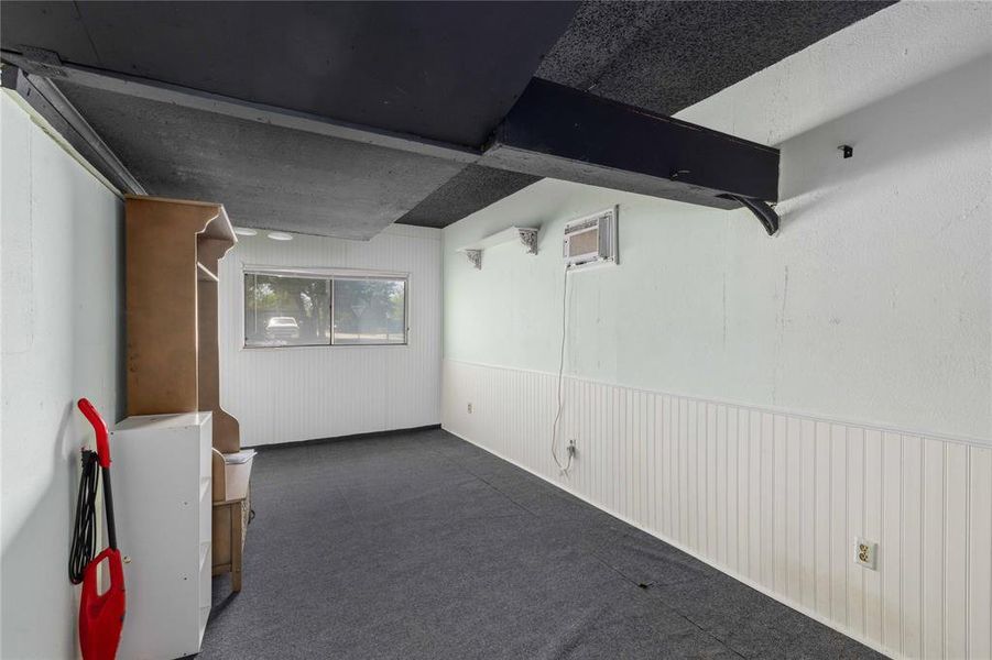 Spacious, unfurnished interior of a new home in , Brownwood (Image 9).