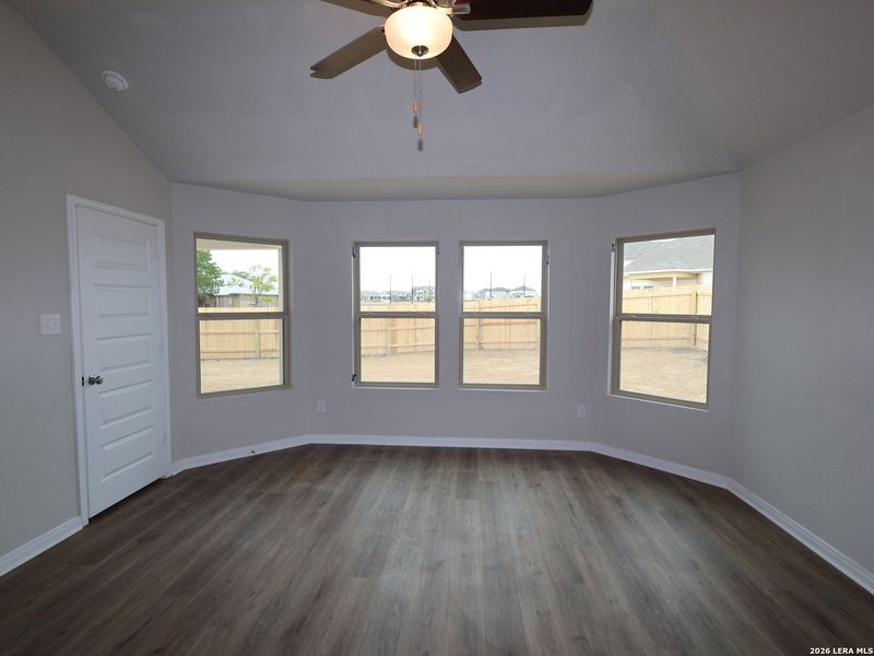 Spacious, unfurnished interior of a new home in Verano Farms, Von Ormy (Image 24).