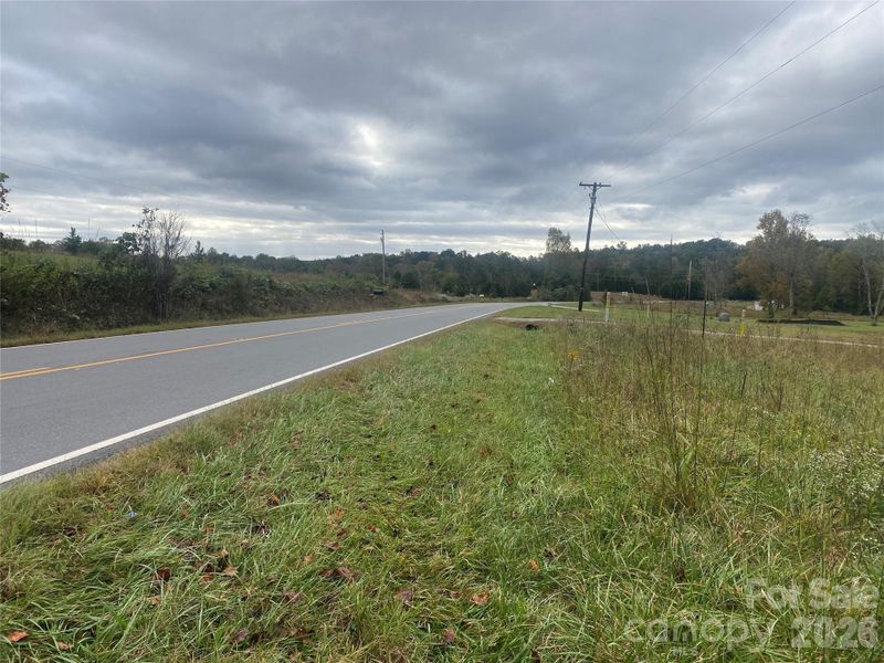 Natural landscape and outdoor views near  in Forest City (Image 17).