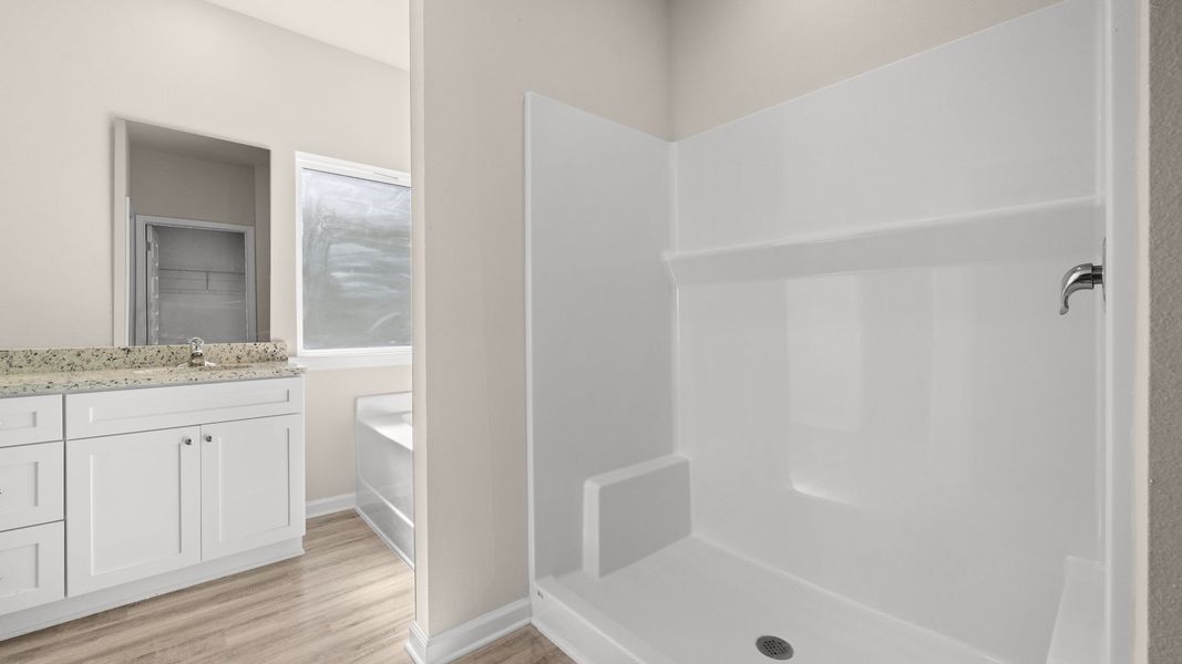 Furnished interior view inside a new home in Hodges Bayou Plantation, Panama City (Image 11).