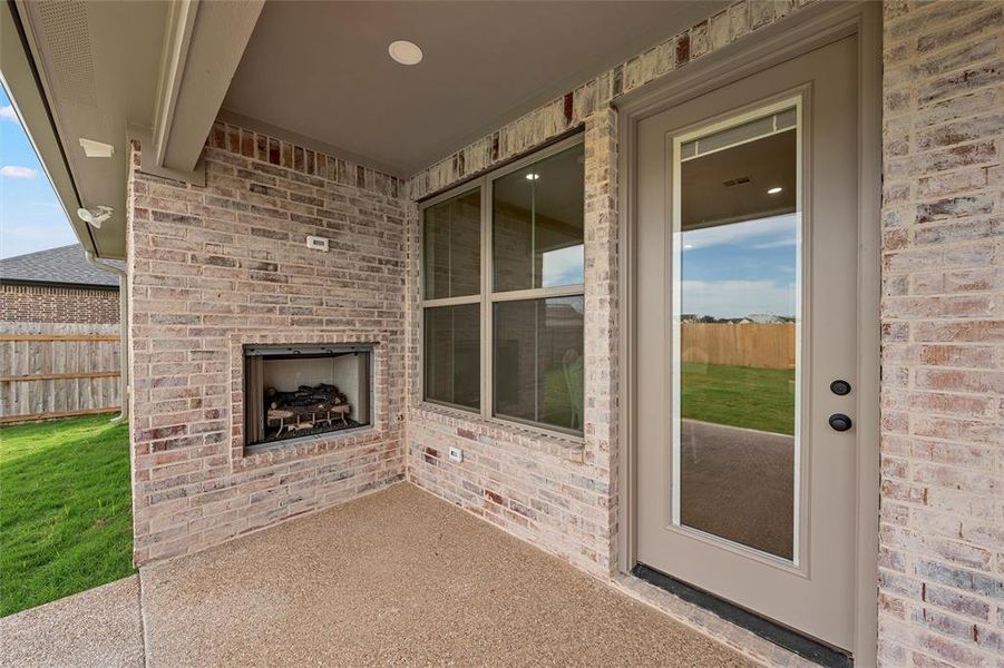 Exterior details and patio area of a home in , Robinson (Image 24).