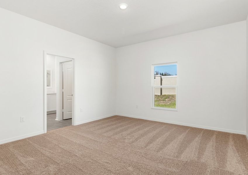 Spacious master bedroom Spacious master bedroom