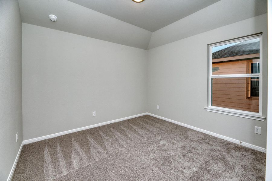 Spacious, unfurnished interior of a new home in Aldeana - Paintbrush Collection, Bonney (Image 31).